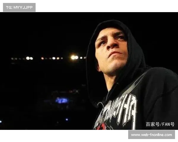 UFC格斗之夜现暴力炸弹摔，日本选手风间敏晨臣后脑着地昏迷