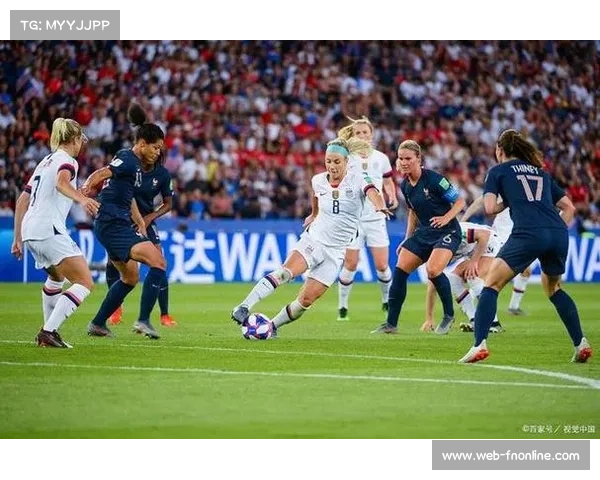 J罗自由身加盟美职联明尼苏达联，范佩西牵线搭桥