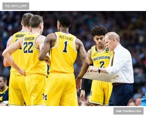 NCAA女子垒球焦点战：俄克拉荷马大学延长赛10局下半敲出再见安打，险胜德州大学